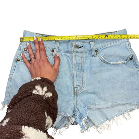 Levi’s Distressed Cut Off  Cotton Denim Shorts Women's 28 Western Cowgirl Summer - Picture 11 of 14